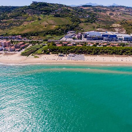 Onda Hotel Silvi Marina Dış mekan fotoğraf