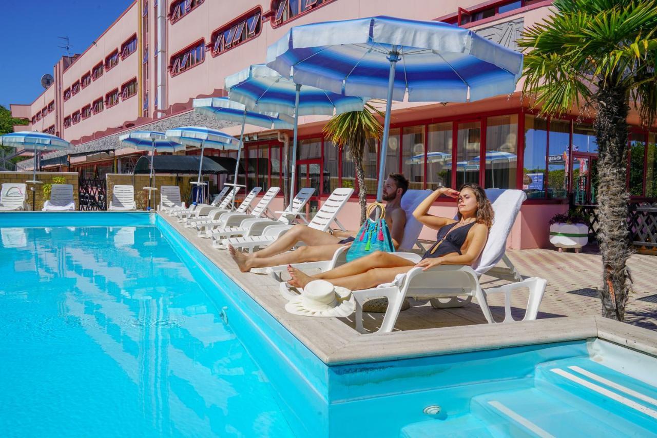 Onda Hotel Silvi Marina Dış mekan fotoğraf