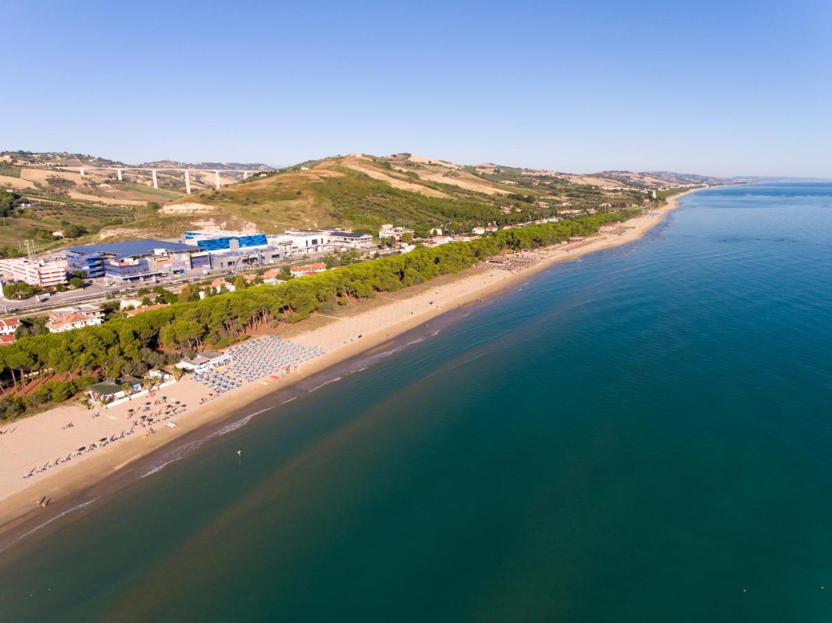 Onda Hotel Silvi Marina Dış mekan fotoğraf