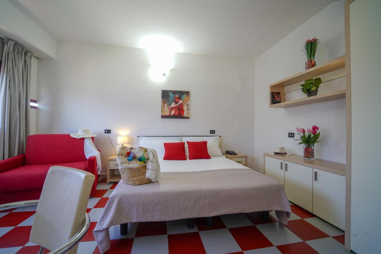 Onda Hotel Silvi Marina Dış mekan fotoğraf